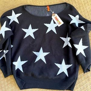 Black and white star sweater perfect for holidays